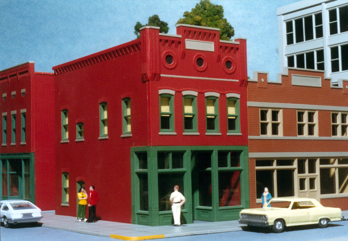 HO Mike's Market