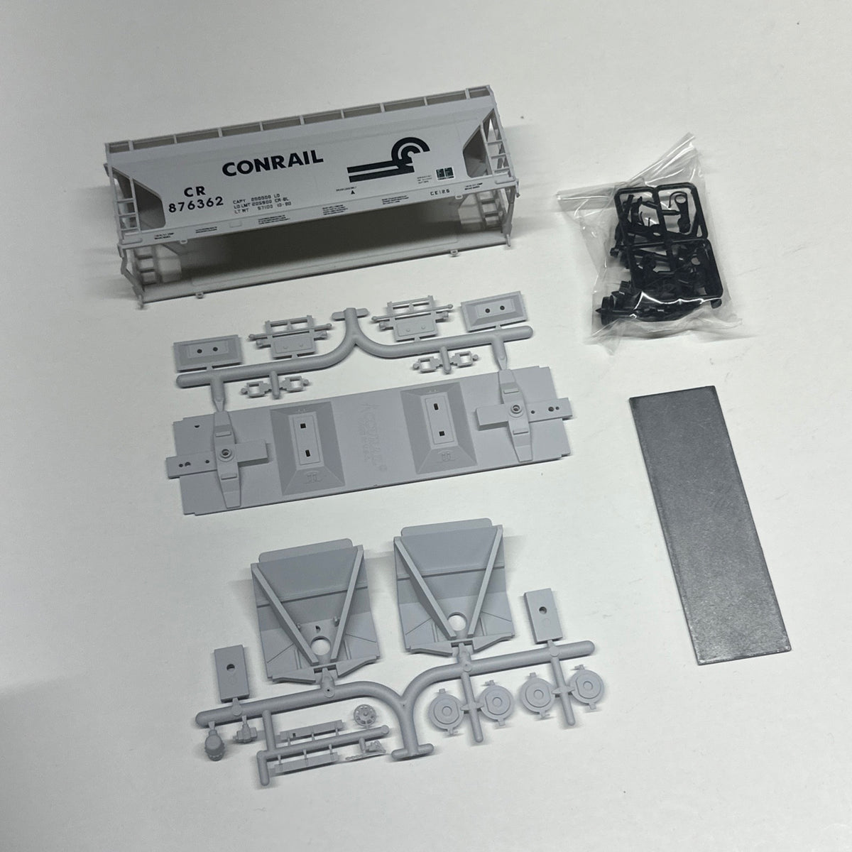 2223 HO ACF 2-Bay Covered Hopper Conrail CR #876362 | Kit