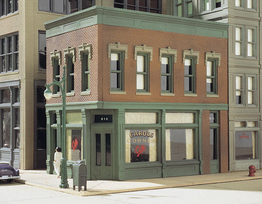 11300 Carol's Corner Café - HO Scale Kit