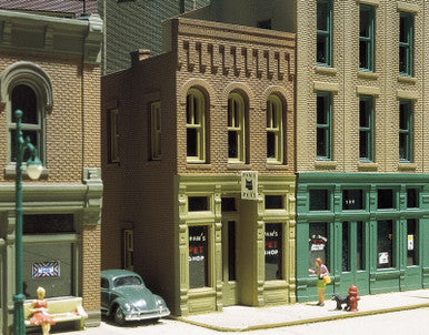 Pam's Pet Shop - HO Scale Kit