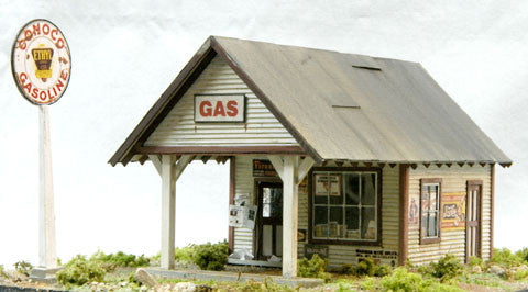 2109 HO 1930's-40's Gas Station