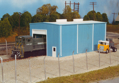 5000 HO Modern Small Engine House