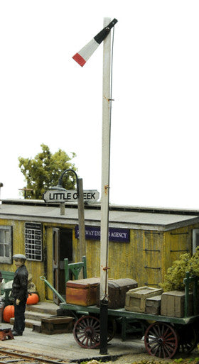 6136 O Flag Stop Semaphore