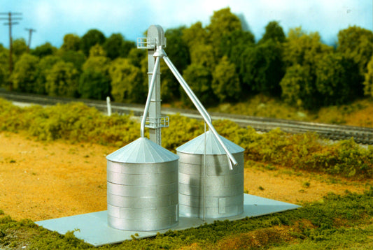 N Guthrie Grain |  Elevator |  Grain Bins  |  Ladders and Chutes