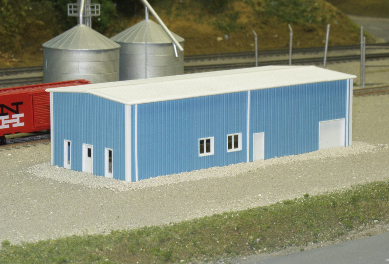 Blue warehouse only - Grain bins, boxcar, scenery not included