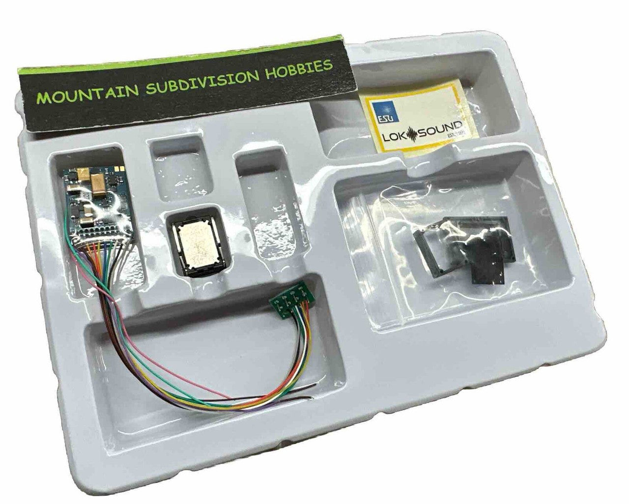 58210 8-pin LokSound 5 Fx DCC/MM/SX/M4 with speaker - Lighting/Sound - No motor output